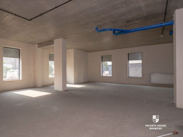 Commercial space for sell 264 sqm Powstańców street - Commercial premises - Sale - Kraków, Nowa Huta