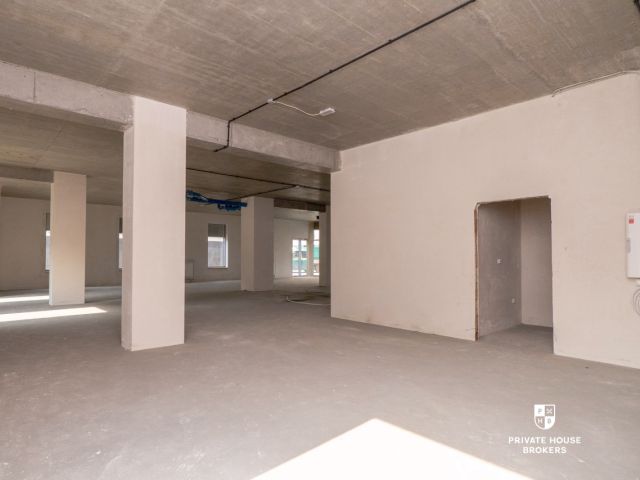Commercial space for sell 264 sqm Powstańców street - Commercial premises - Sale - Kraków, Nowa Huta