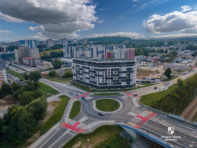 Commercial space for sell 264 sqm Powstańców street - Commercial premises - Sale - Kraków, Nowa Huta