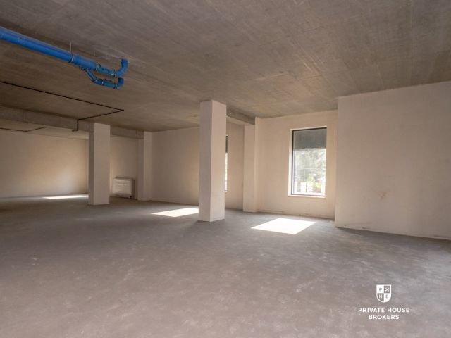 Commercial space for sell 264 sqm Powstańców street - Commercial premises - Sale - Kraków, Nowa Huta
