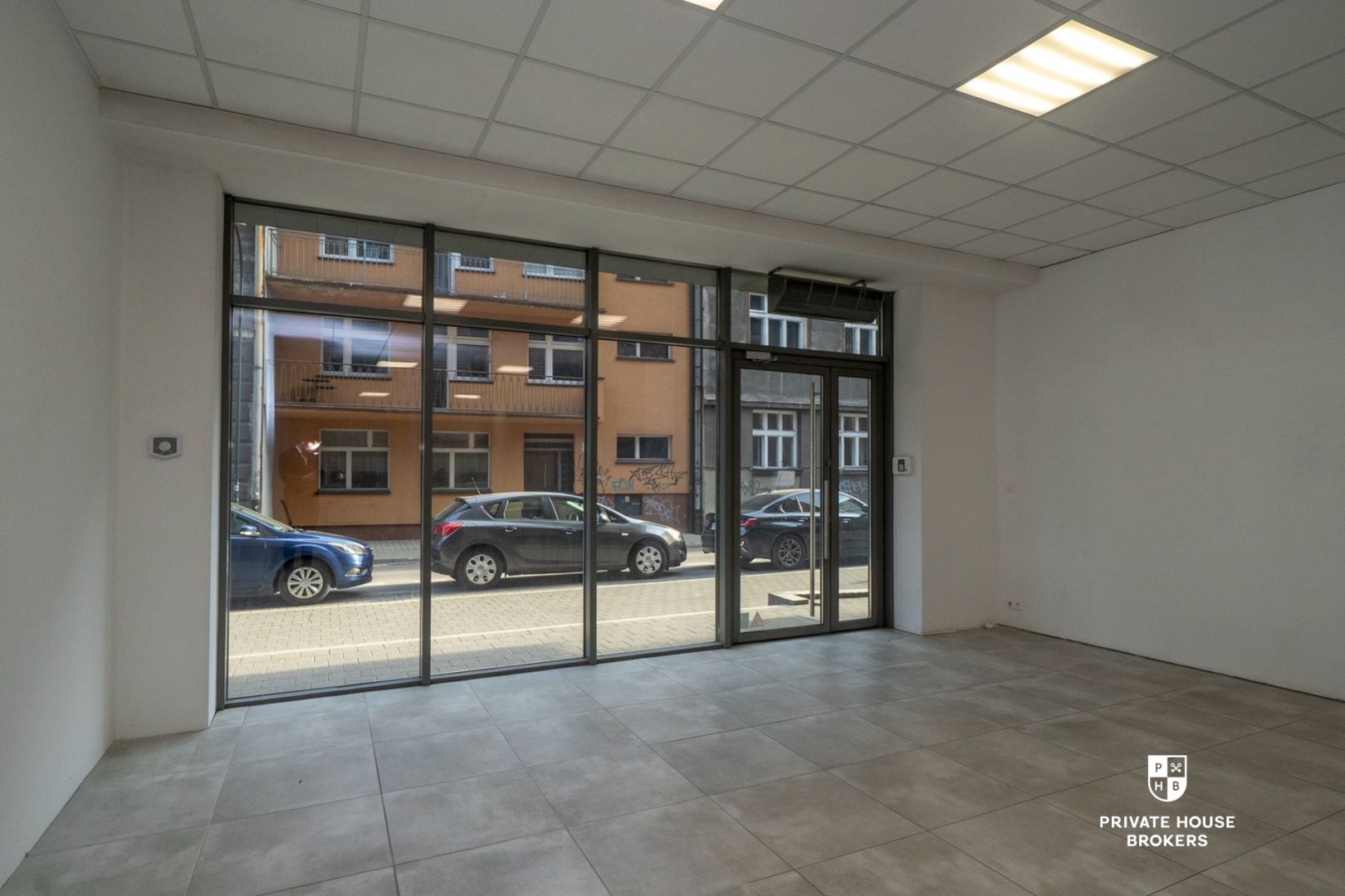 Nadwiślańska lokal handlowo- usługowy 96 mkw - Lokal użytkowy - Wynajem - Kraków, Podgórze