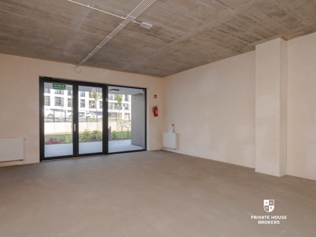 Lokal handlowo- usługowy do wynajęcia Banacha 54 mkw - Lokal użytkowy - Wynajem - Kraków, Krowodrza / Górka Narodowa