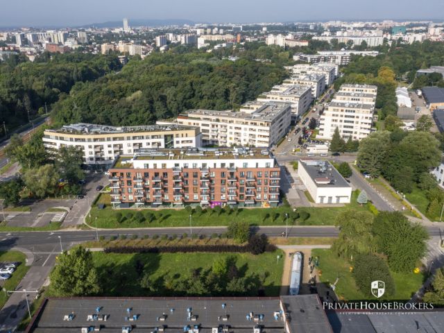 Lokal usługowy Życzkowskiego 126 mkw - Lokal użytkowy - Wynajem - Kraków, Nowa Huta / Czyżyny
