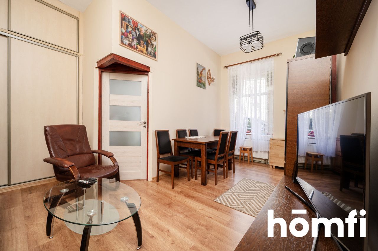 Dwa pokoje w Centrum Łodzi z parkingiem i komórką - Mieszkanie - Sprzedaż - Łódź, Polesie