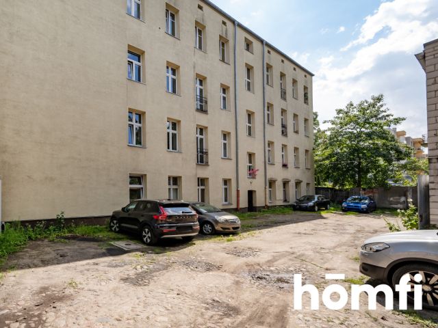 Dwa pokoje w Centrum Łodzi z parkingiem i komórką - Mieszkanie - Sprzedaż - Łódź, Polesie