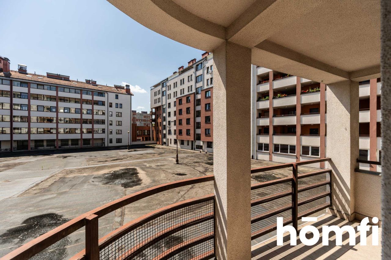 Przestronne mieszkanie 3 pokojowe z oddzielną kuchnią - Mieszkanie - Sprzedaż - Kraków, Nowa Huta / Mistrzejowice