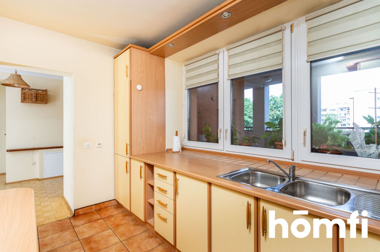 Przestronne mieszkanie 3 pokojowe z oddzielną kuchnią - Mieszkanie - Sprzedaż - Kraków, Nowa Huta / Mistrzejowice