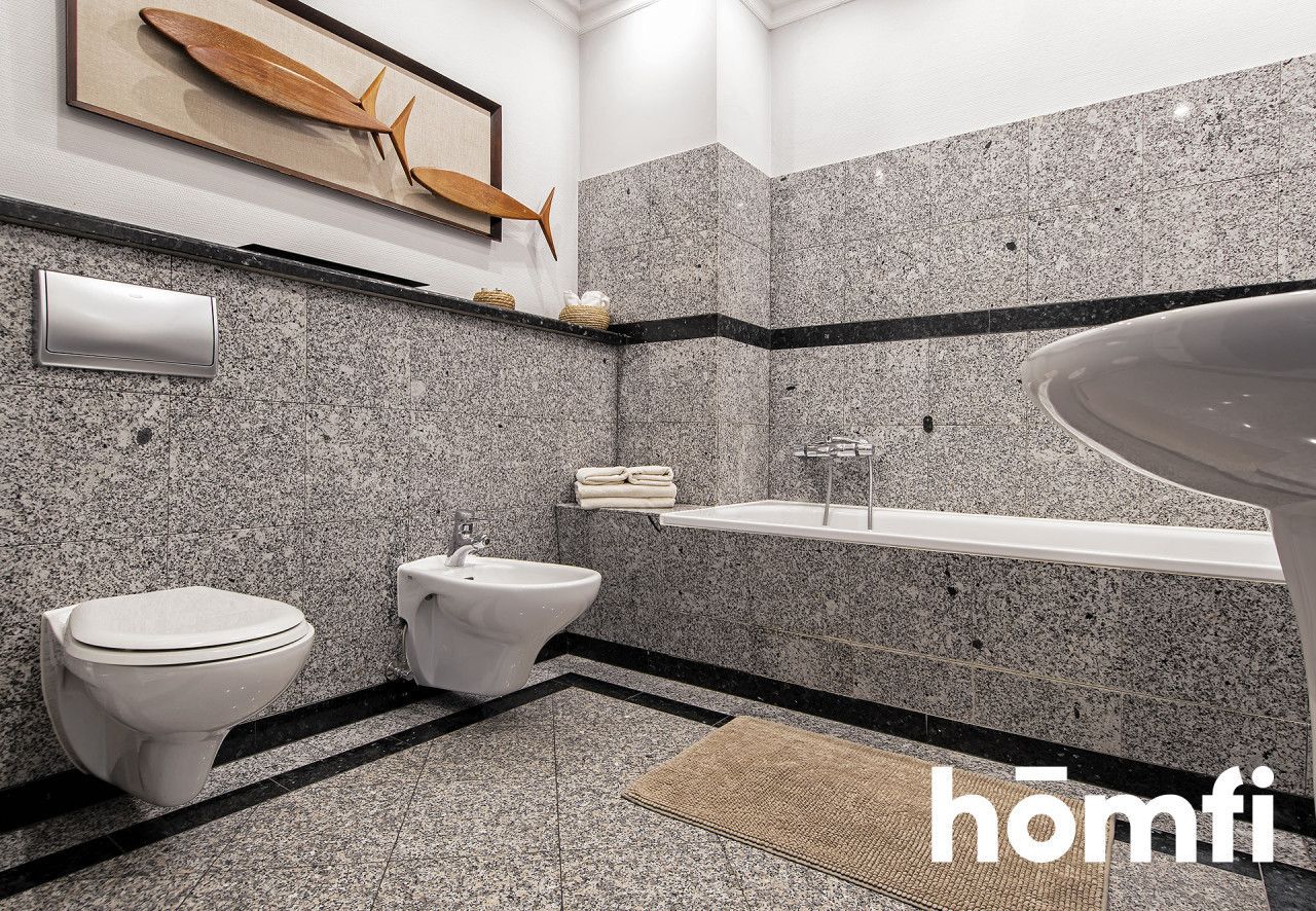 Unique hotel for sale-Kórnik - Комерційне приміщення - Продаж - Poznański, Kórnik