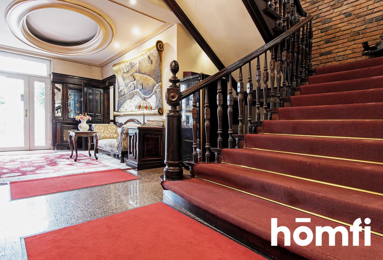 Unique hotel for sale-Kórnik - Комерційне приміщення - Продаж - Poznański, Kórnik