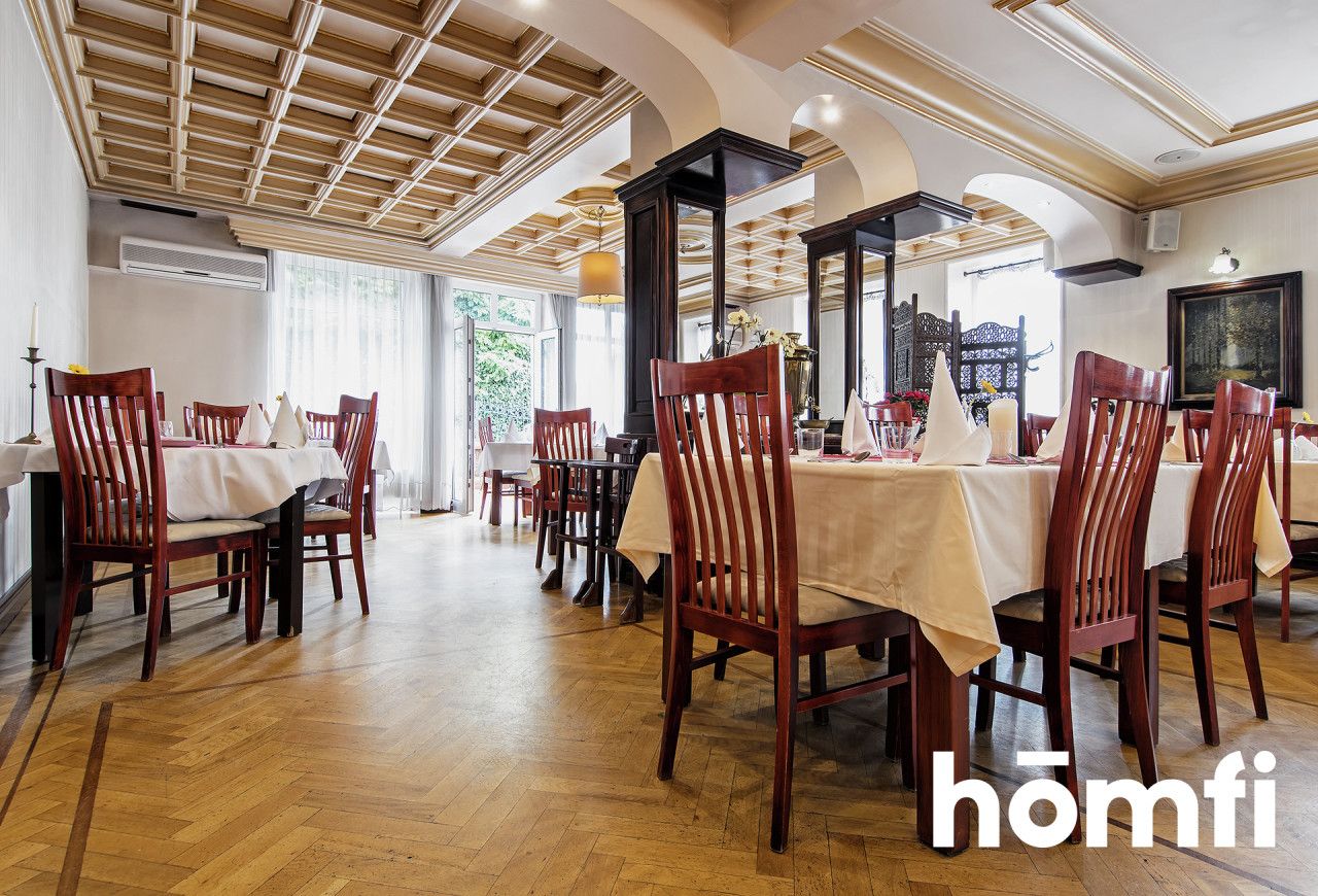 Unique hotel for sale-Kórnik - Комерційне приміщення - Продаж - Poznański, Kórnik