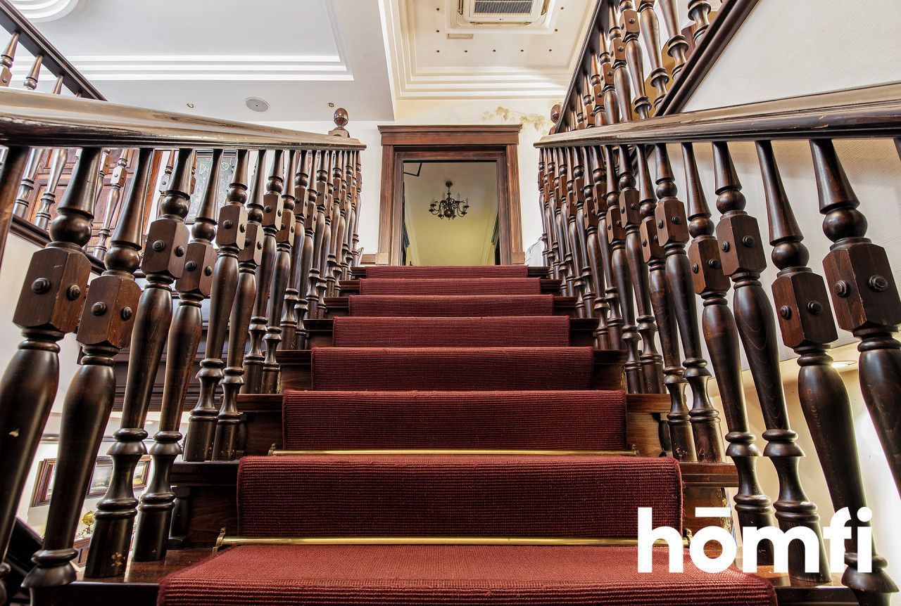 Unique hotel for sale-Kórnik - Комерційне приміщення - Продаж - Poznański, Kórnik