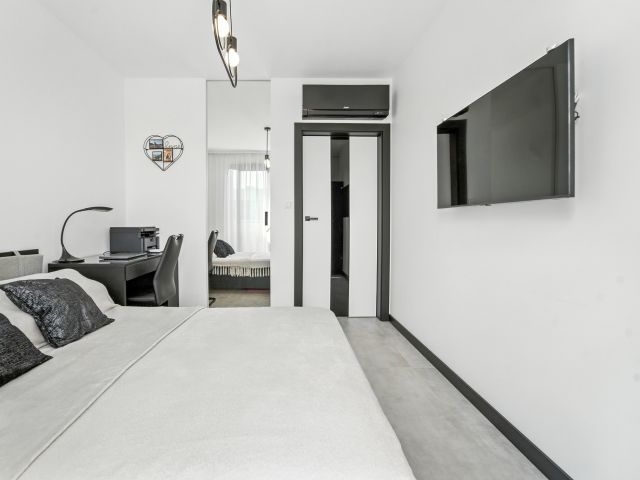 READY 3-ROOM, SUNNY APARTMENT - Квартира - Продаж - Gliwice, Trynek