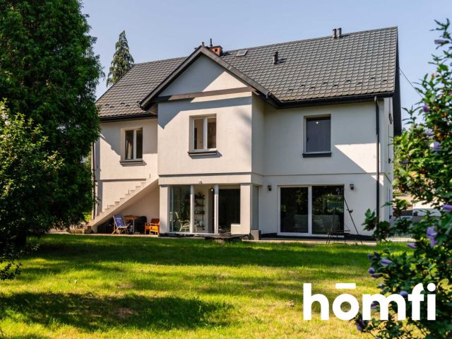 A spacious house on a picturesque plot with direct access to the Niepołomice Forest - House - Sale - Wielicki, Kłaj / Szarów
