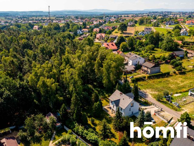 A spacious house on a picturesque plot with direct access to the Niepołomice Forest - House - Sale - Wielicki, Kłaj / Szarów