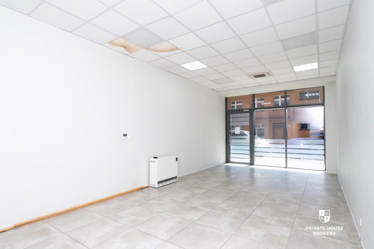 Retail space for rent 51 sqm - Commercial premises - Rent - Kraków, Podgórze