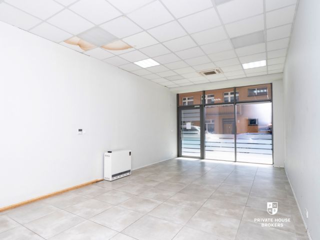 Retail space for rent 51 sqm - Commercial premises - Rent - Kraków, Podgórze