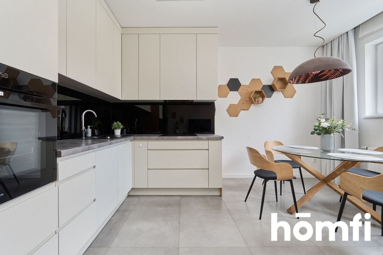 SPACIOUS APARTMENT ON BALZAKA STREET | OPOROW - Apartment - Rent - Wrocław, Fabryczna