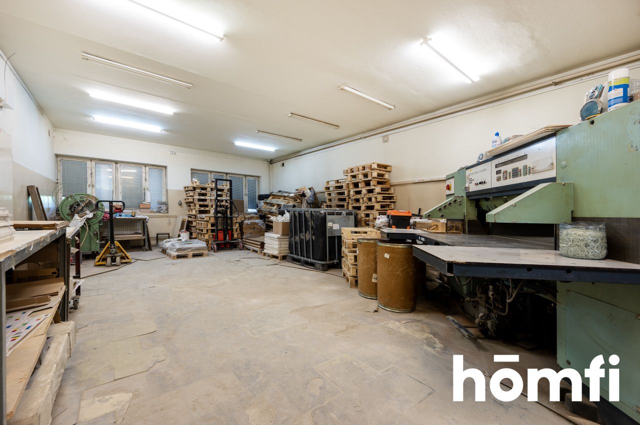 Przestronny obiekt z lokalami pod wynajem Ksawerów - Lokal użytkowy - Sprzedaż - Pabianicki, Ksawerów