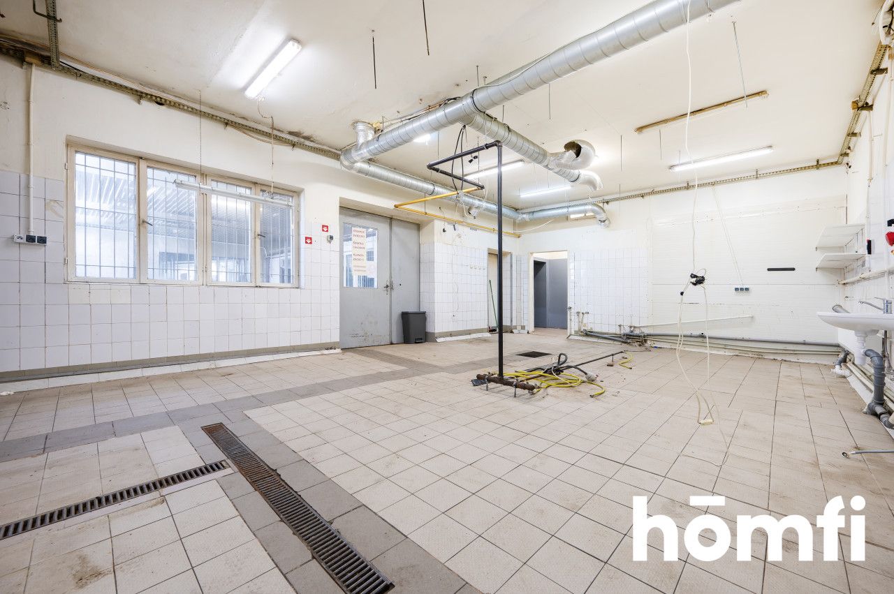 Przestronny obiekt z lokalami pod wynajem Ksawerów - Lokal użytkowy - Sprzedaż - Pabianicki, Ksawerów