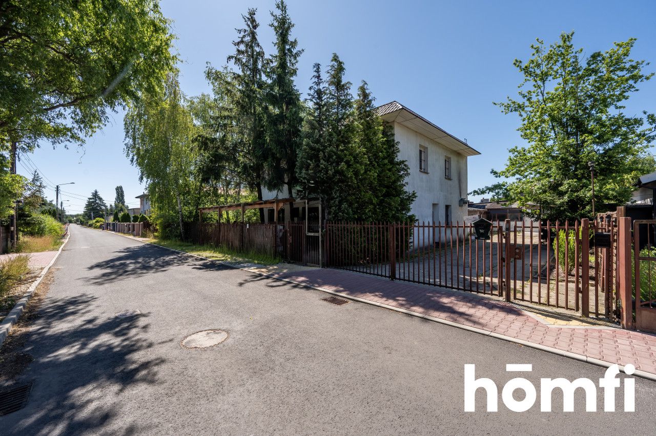 Przestronny obiekt z lokalami pod wynajem Ksawerów - Lokal użytkowy - Sprzedaż - Pabianicki, Ksawerów