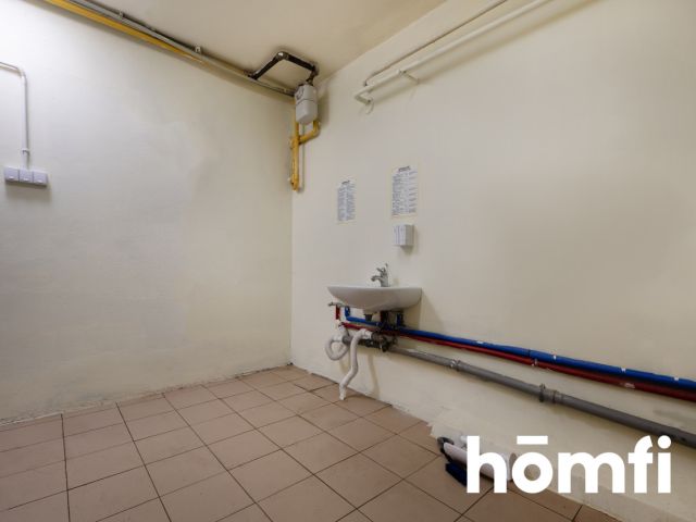 A spacious facility with premises for rent in Ksawerów - Комерційне приміщення - Продаж - Pabianicki, Ksawerów