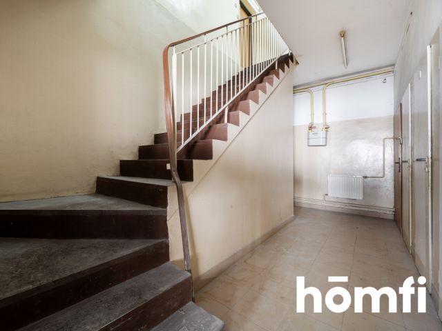 A spacious facility with premises for rent in Ksawerów - Комерційне приміщення - Продаж - Pabianicki, Ksawerów