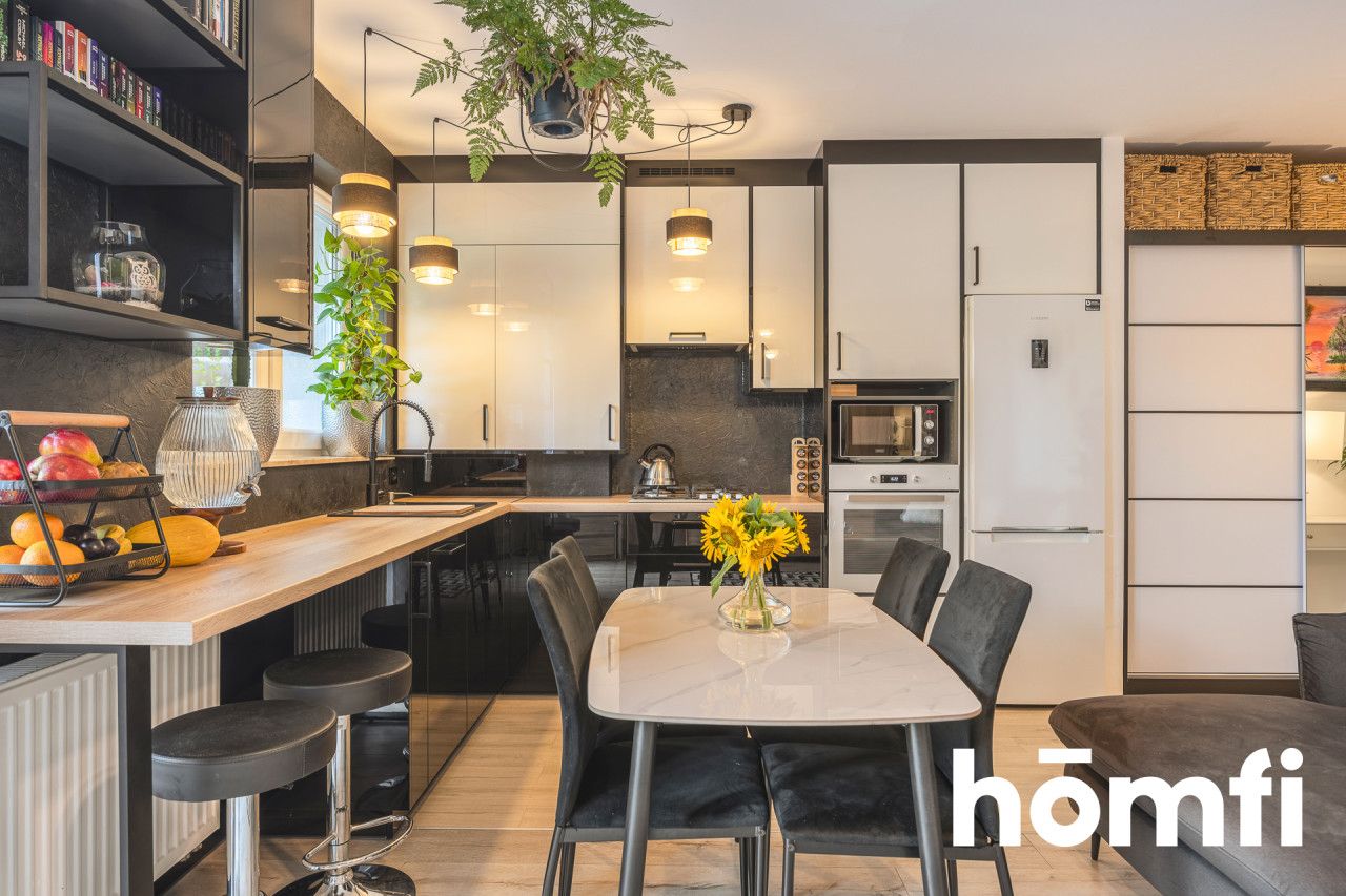 Cozy 3-room apartment with a garden and a parking space - Apartment - Sale - Rzeszów, Zalesie