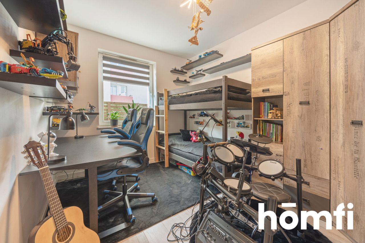 Cozy 3-room apartment with a garden and a parking space - Apartment - Sale - Rzeszów, Zalesie