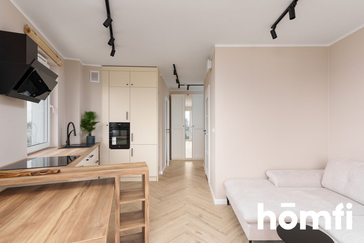 Cozy 2-room apartment with river view - Portovo - Apartment - Rent - Gdańsk, Śródmieście