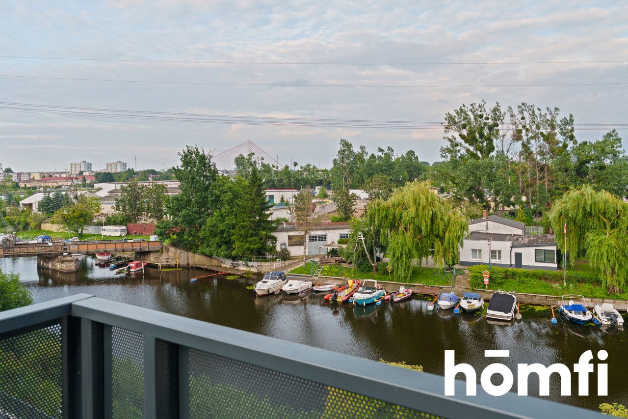 Cozy 2-room apartment with river view - Portovo - Apartment - Rent - Gdańsk, Śródmieście