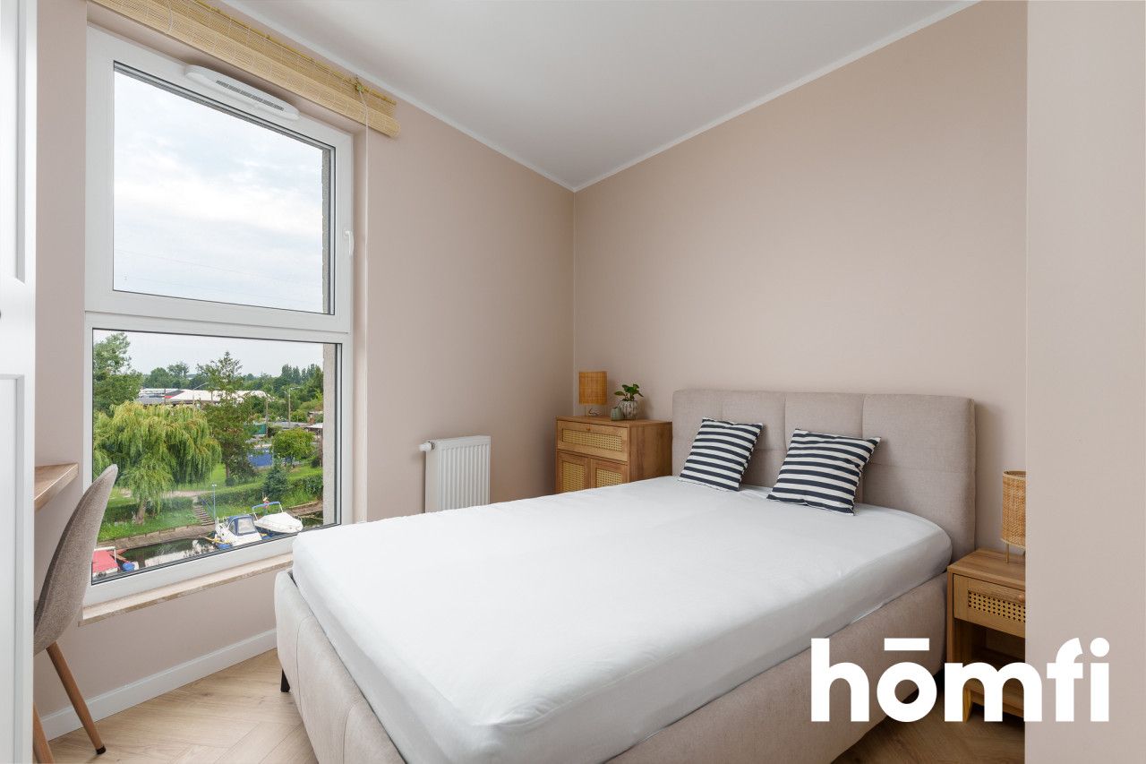 Cozy 2-room apartment with river view - Portovo - Apartment - Rent - Gdańsk, Śródmieście