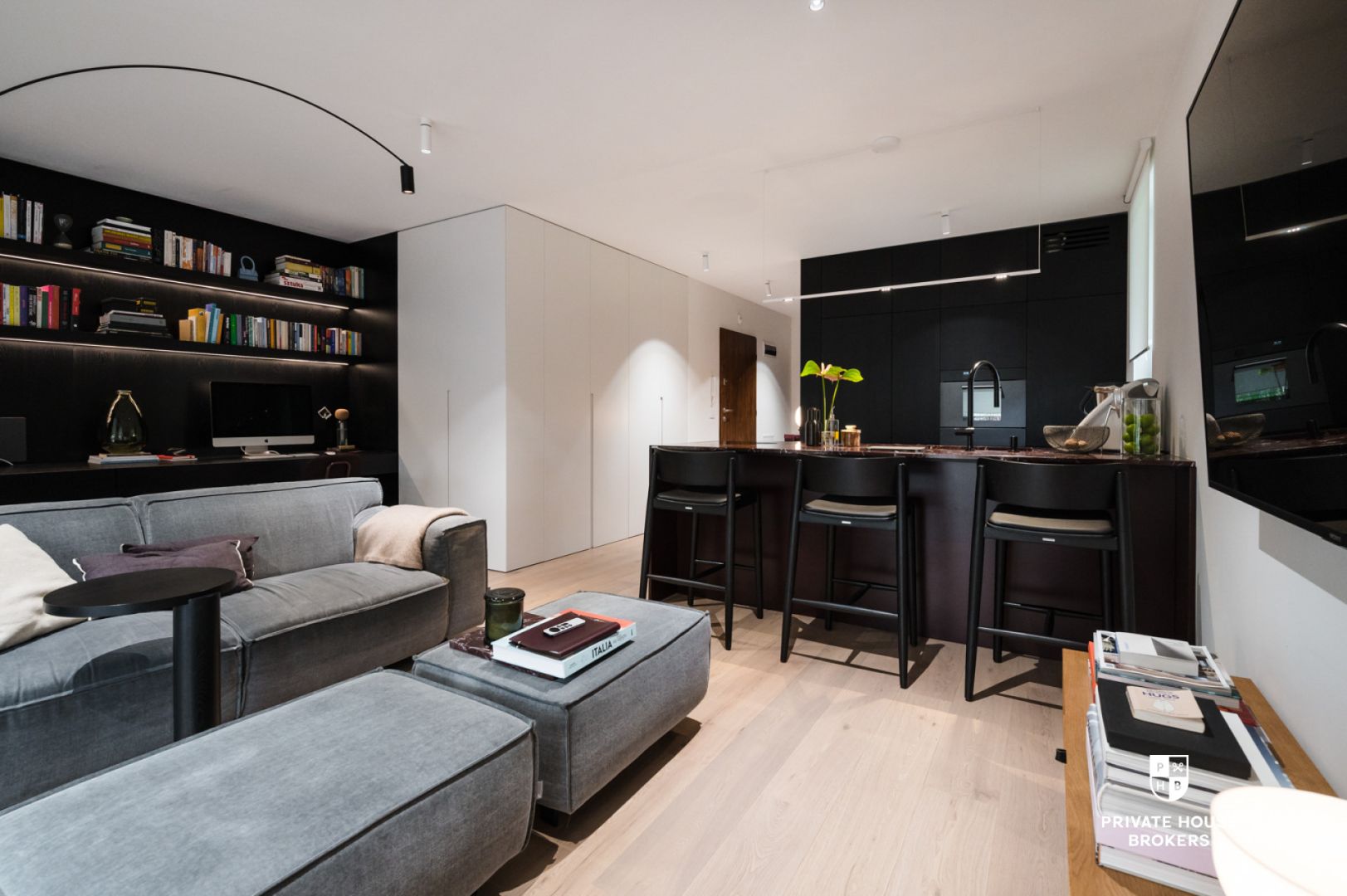 Unique one-bedroom apartment with a garden in an investment with a private park for residents - Wielicka Garden - Apartment - Sale - Kraków, Podgórze / Podgórze
