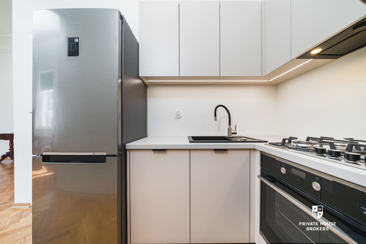 Klimatyczny apartament 60m2 przy Św. Sebastiana - Mieszkanie - Wynajem - Kraków, Śródmieście / Stare Miasto
