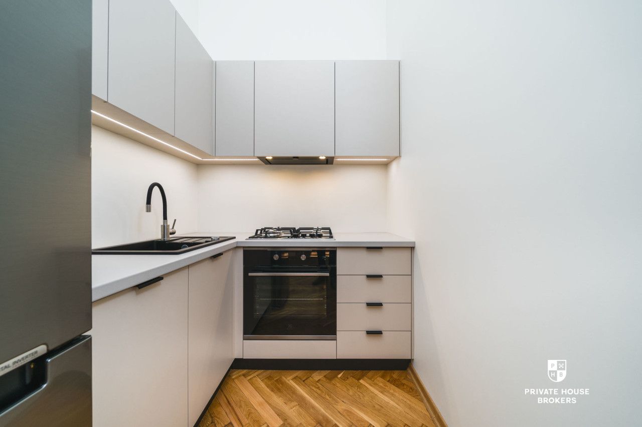 Klimatyczny apartament 60m2 przy Św. Sebastiana - Mieszkanie - Wynajem - Kraków, Śródmieście / Stare Miasto