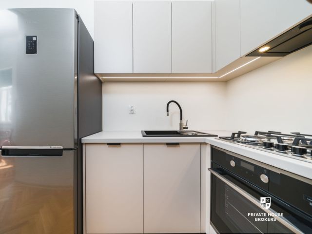 Klimatyczny apartament 60m2 przy Św. Sebastiana - Mieszkanie - Wynajem - Kraków, Śródmieście / Stare Miasto