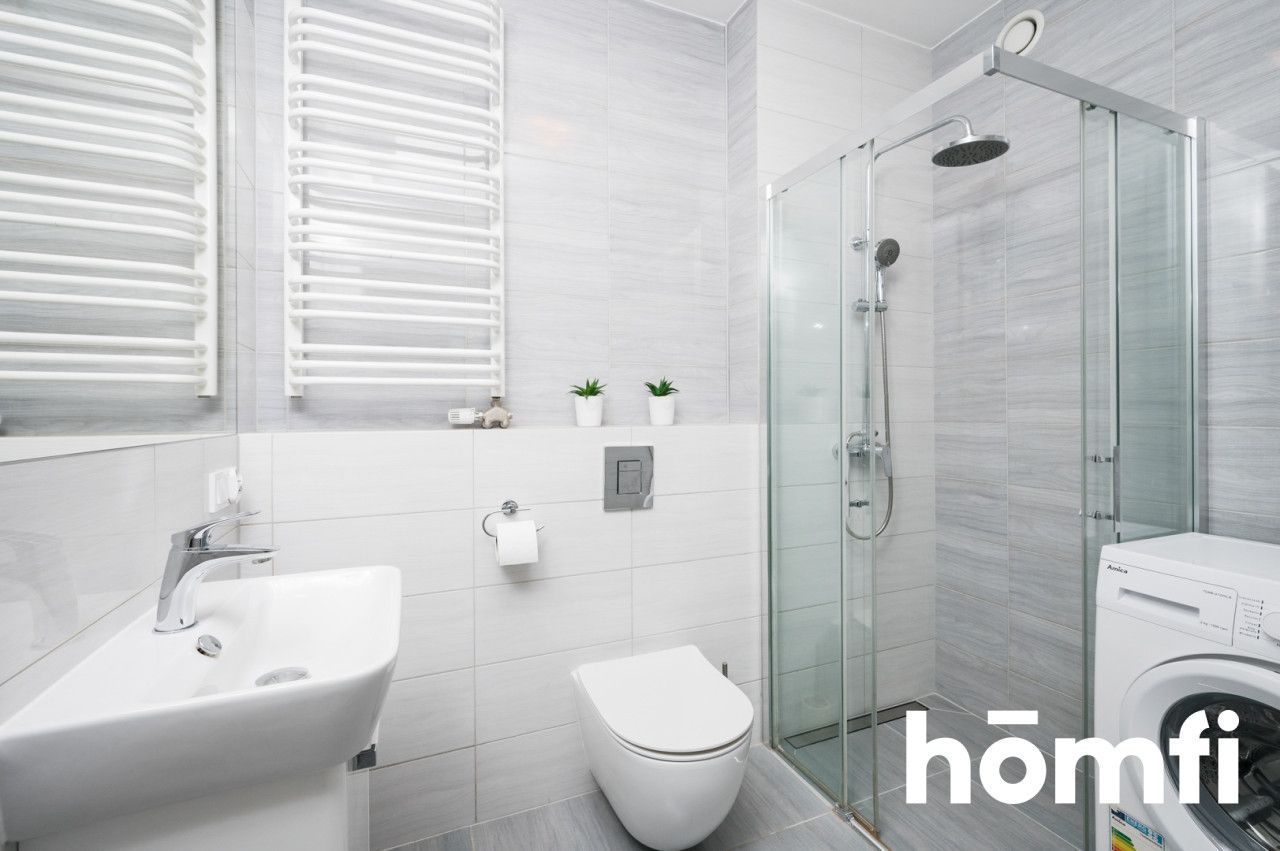 AIR CONDITIONED STUDIO APARTMENT WITH A VIEW ON THE KRAKOW SKYLINE ┃ UL. MOGILSKA 120B ┃ CITY CENTER ┃ PARKING - Apartment - Rent - Kraków, Śródmieście