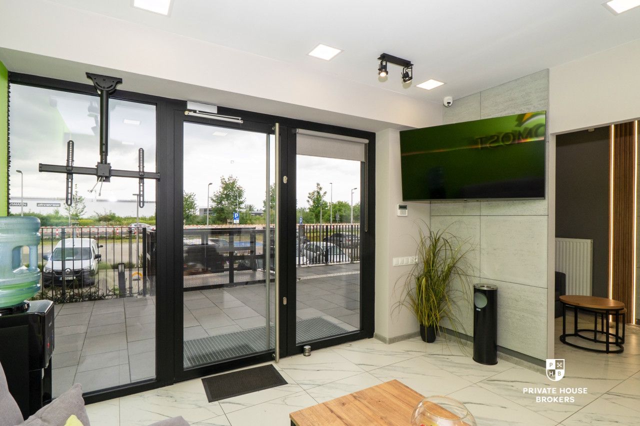Commercial space for rent Nowohucka street 40 sqm - Комерційне приміщення - Оренда - Kraków, Nowa Huta