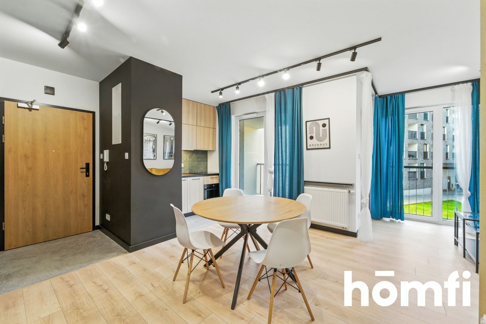 2 rooms, 2 parking spaces and balcony - Apartment - Rent - Katowice, Śródmieście