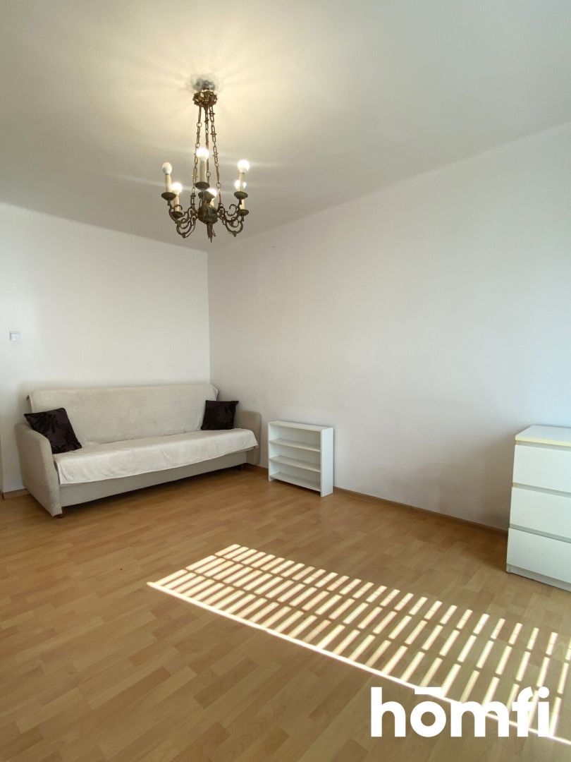 Not Too Big, Not Too Small – 3 Rooms Just Right, Plus a Balcony - Apartment - Sale - Krakowski, Słomniki