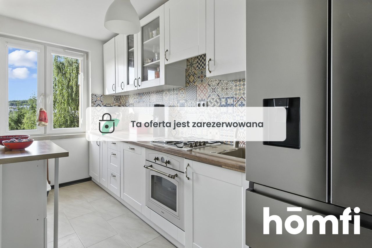 Perfectly Located Three-Bedroom Apartment - Apartment - Sale - Starachowicki, Starachowice