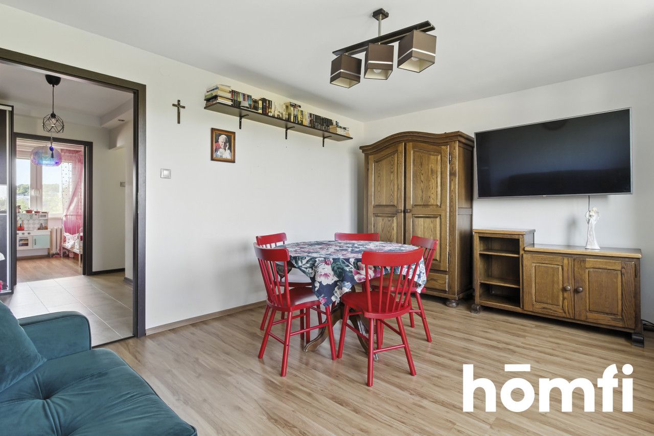 Perfectly Located Three-Bedroom Apartment - Квартира - Продаж - Starachowicki, Starachowice