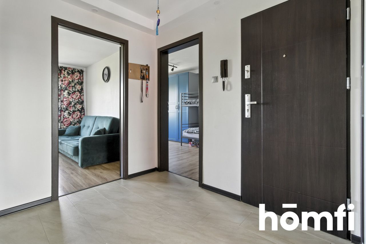 Perfectly Located Three-Bedroom Apartment - Квартира - Продаж - Starachowicki, Starachowice