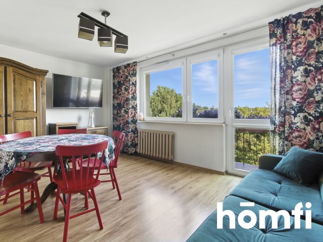 Perfectly Located Three-Bedroom Apartment - Apartment - Sale - Starachowicki, Starachowice