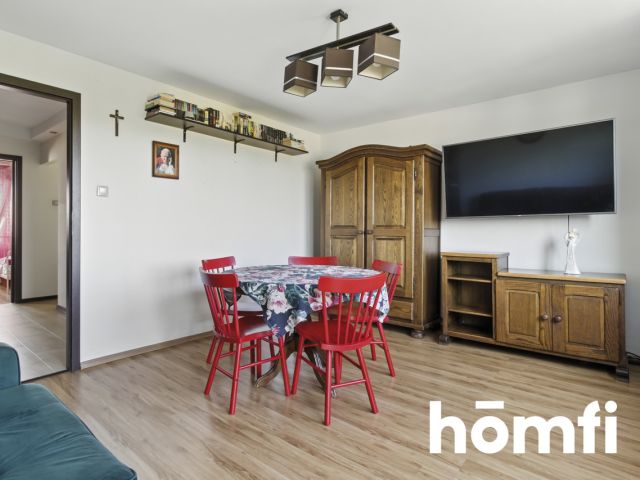 Perfectly Located Three-Bedroom Apartment - Apartment - Sale - Starachowicki, Starachowice