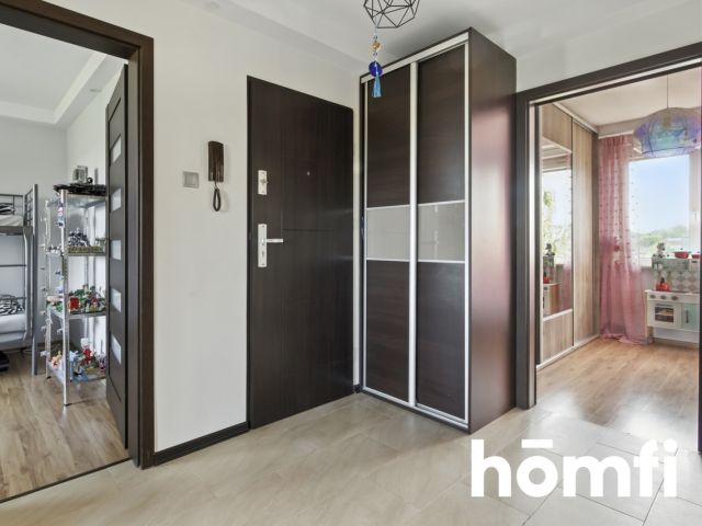 Perfectly Located Three-Bedroom Apartment - Apartment - Sale - Starachowicki, Starachowice