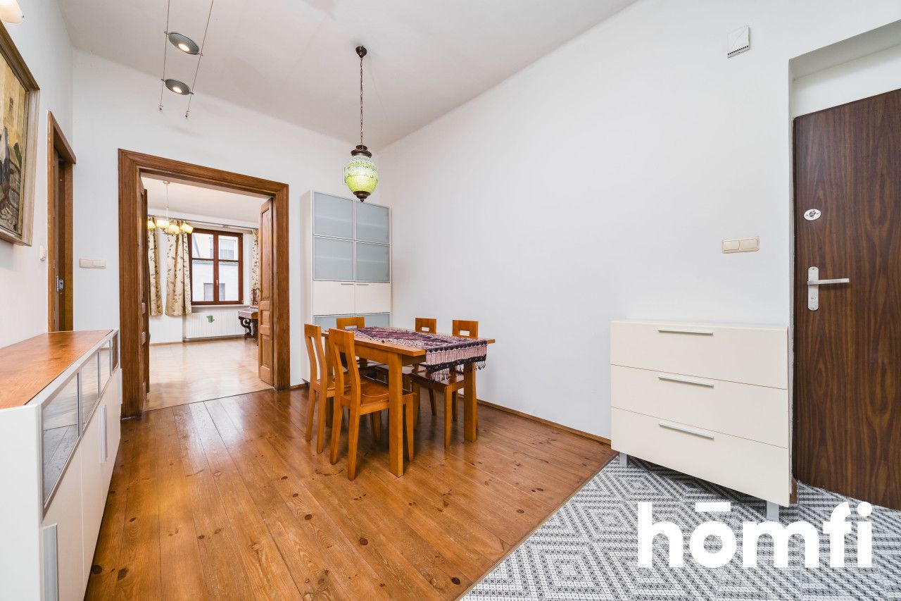 Klimatyczne mieszkanie w sąsiedztwie Zamku na Wawelu i bulwarów Wiślanych - Mieszkanie - Wynajem - Kraków, Podgórze / Dębniki