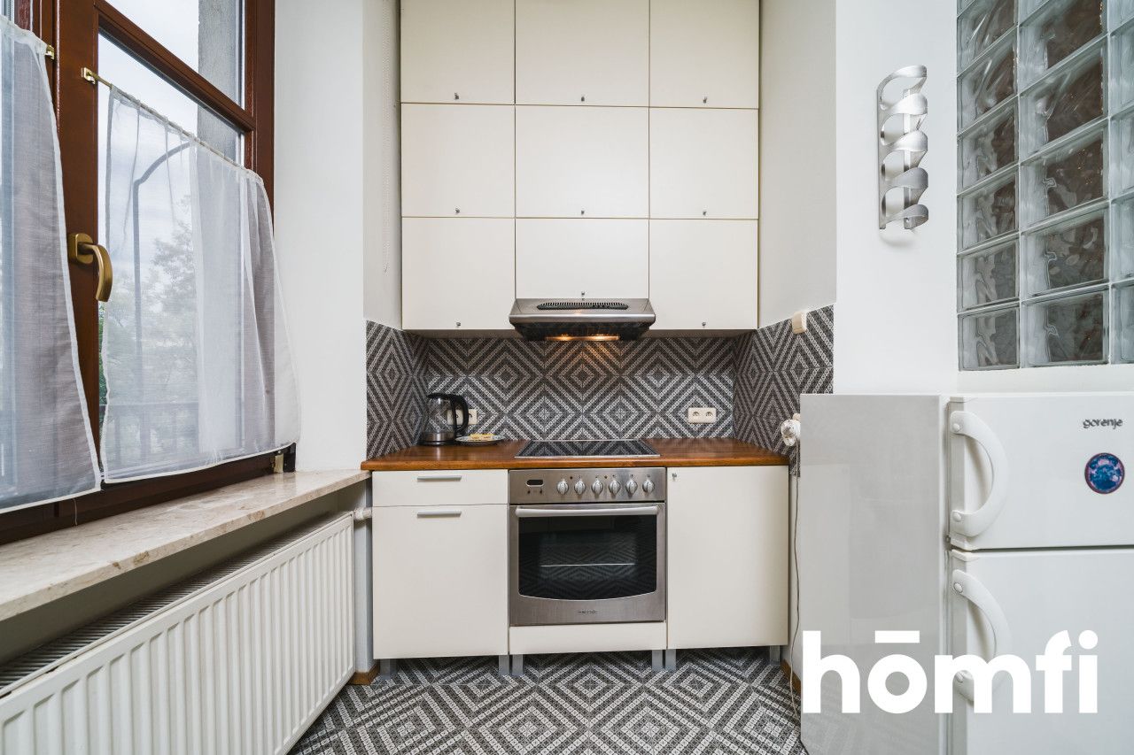 Klimatyczne mieszkanie w sąsiedztwie Zamku na Wawelu i bulwarów Wiślanych - Mieszkanie - Wynajem - Kraków, Podgórze / Dębniki