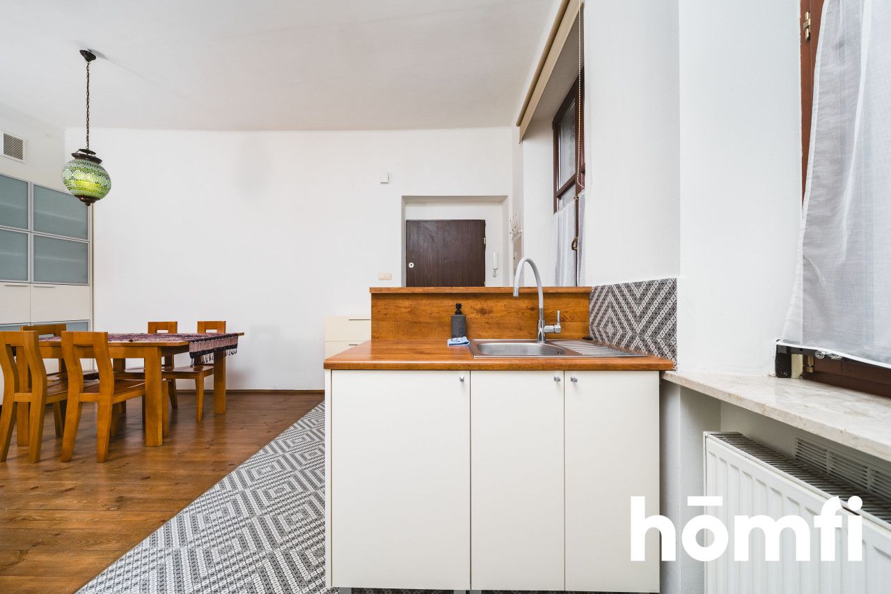 Klimatyczne mieszkanie w sąsiedztwie Zamku na Wawelu i bulwarów Wiślanych - Mieszkanie - Wynajem - Kraków, Podgórze / Dębniki