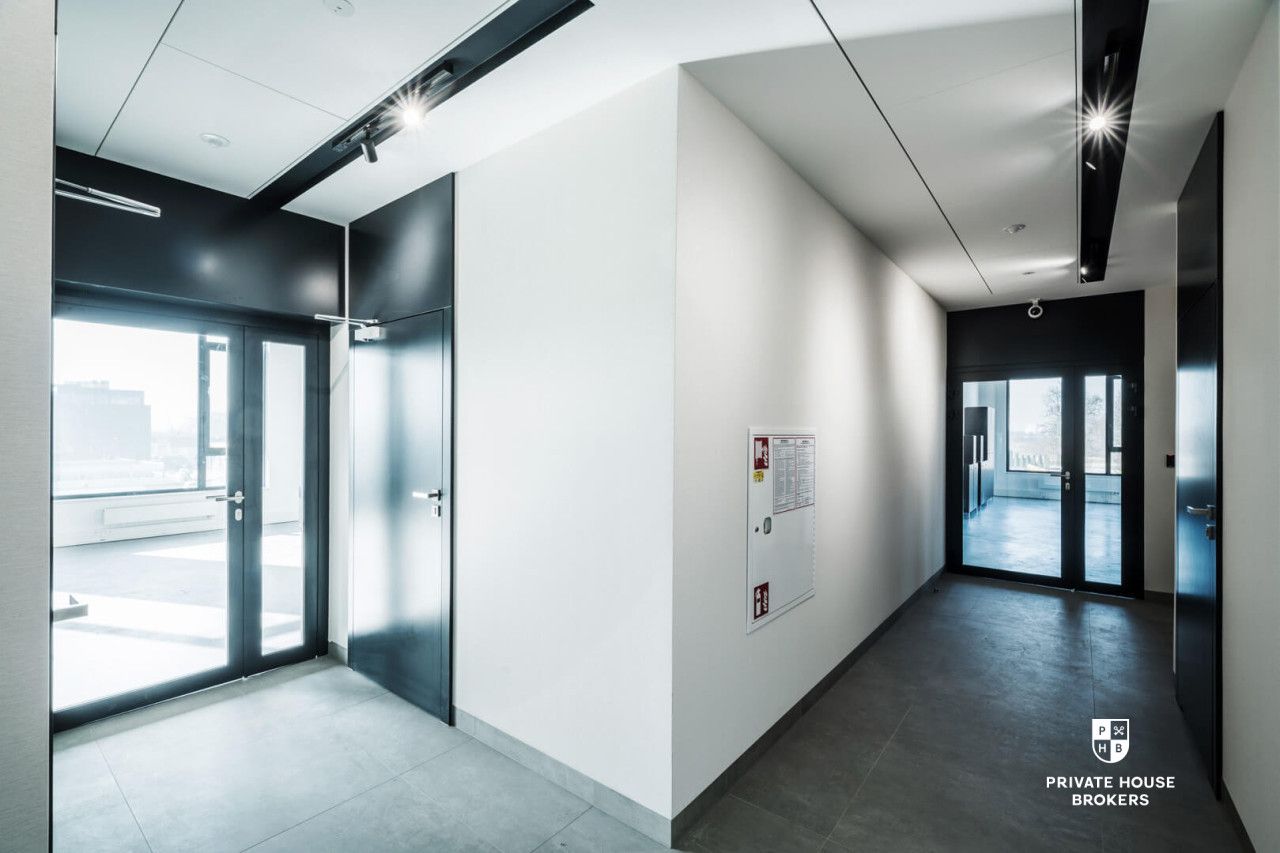 Lokal biurowy w wysokim standardzie 479 mkw - Lokal użytkowy - Wynajem - Kraków, Nowa Huta