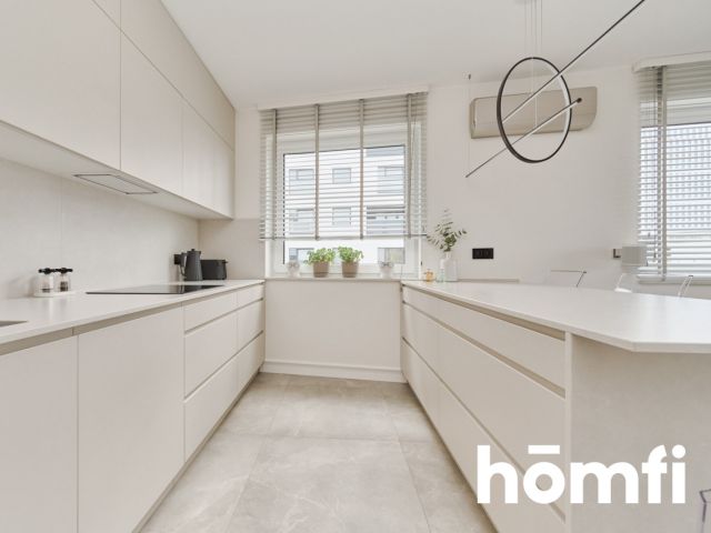 Wysoki standard | 3 pokoje | 2 miejsca postojowe | Balkon | Klimatyzacja | Wrocław – Centrum - Apartment - Rent - Wrocław, Krzyki / Południe